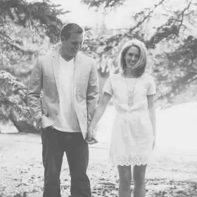Justin and Laura Yellow Feather Photography by Beth Grimes