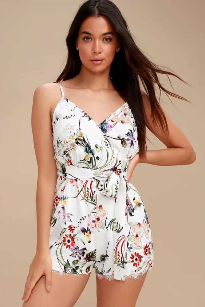 Beach Honeymoon Outfits Travel Clothes White Floral Print Wrap Romper