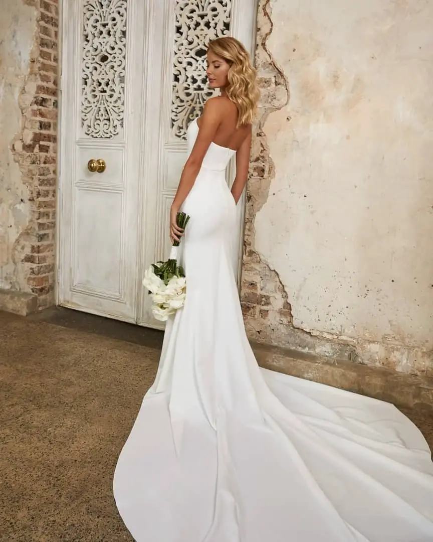 Cheap Affordable Wedding Dresses Simple Showpo Bridal Gown Brides Tight Wedding Budget