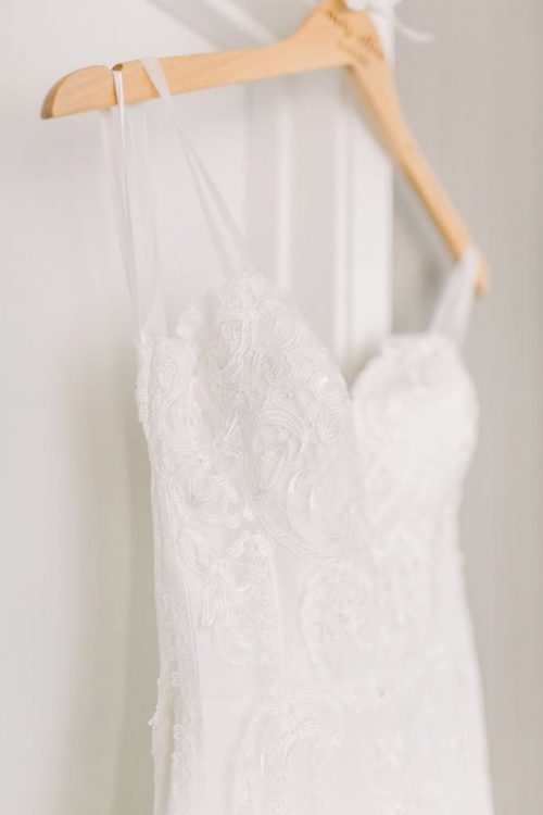 27+ Gorgeous Designer Wedding Dresses and Bridal Gowns Under $1500