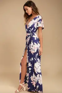 27+ Gorgeous Floral Bridesmaid Dresses Online for Your Wedding