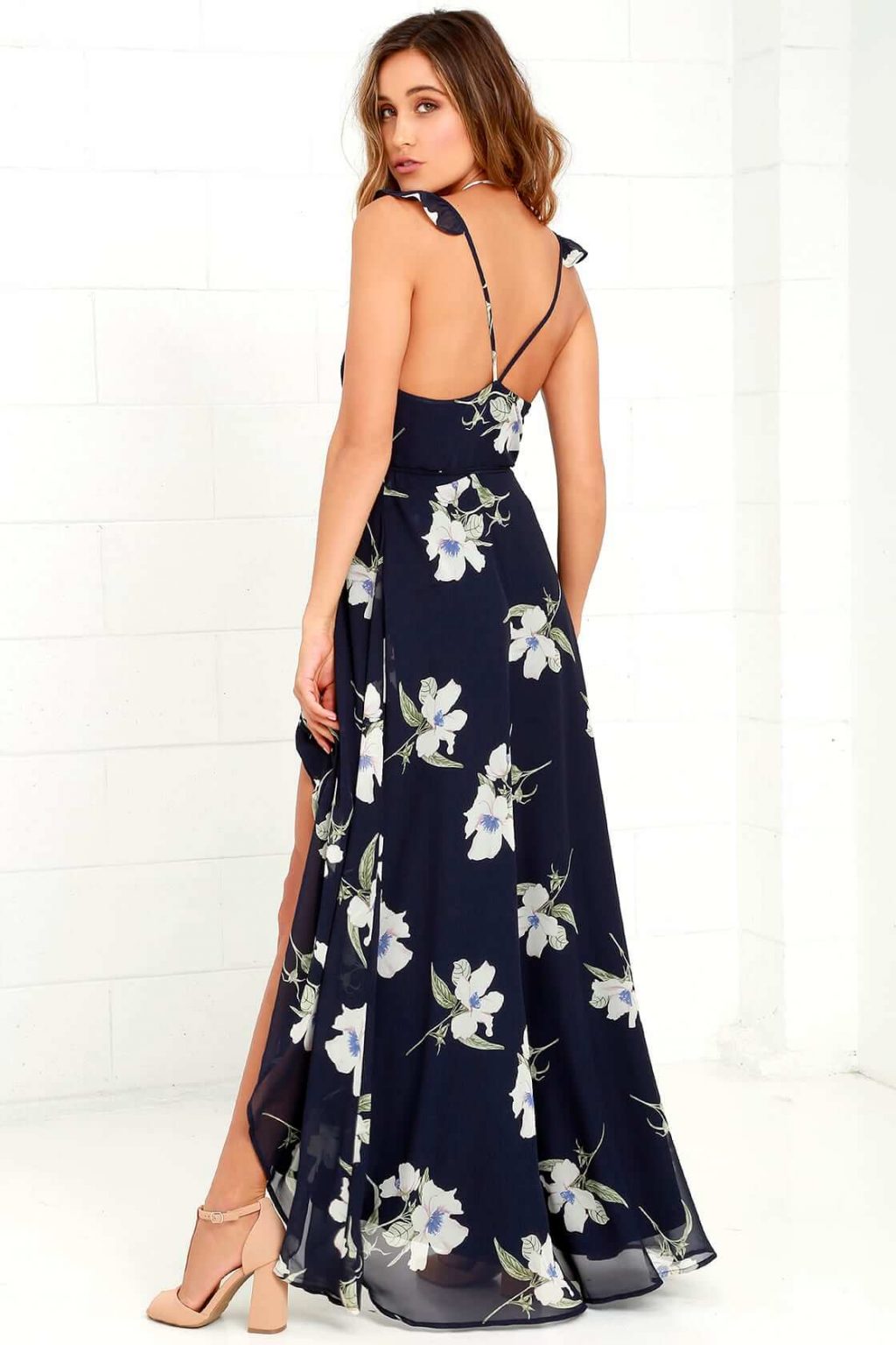 27+ Gorgeous Floral Bridesmaid Dresses Online for Your Wedding