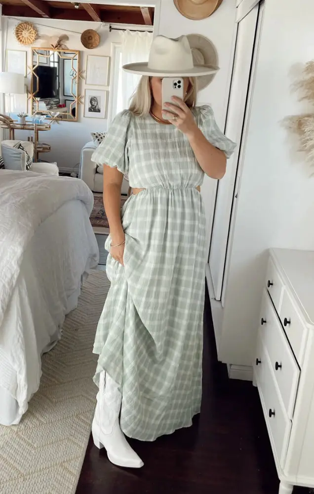 Santorini Outfit Ideas Santorini Dresses Green Plaid Maxi Dress Show Me Your Mumu 2