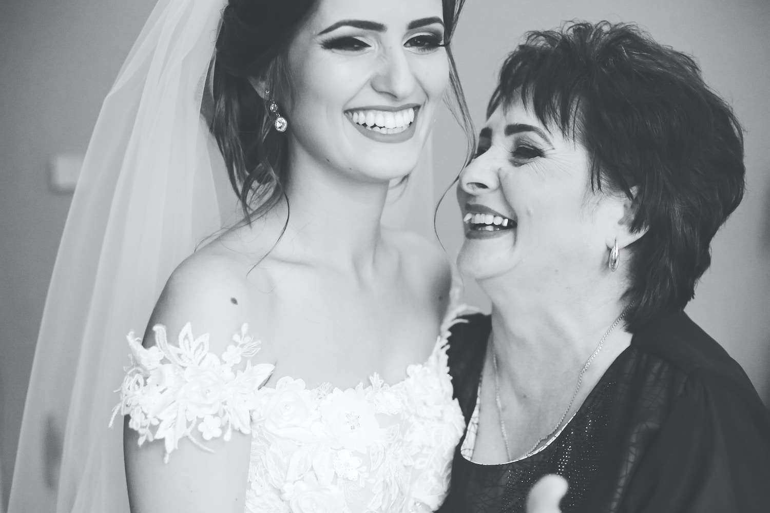 Tips for Brides when Wedding Planning with Their Moms and Mother-in-Law