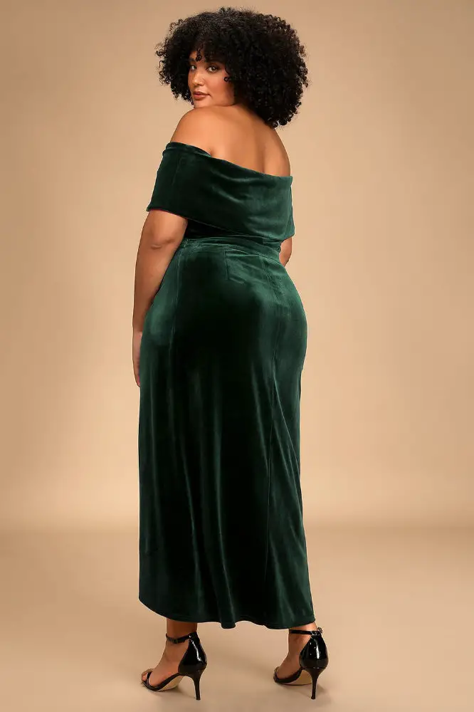 Wedding Guest Outfits for Curvy Ladies Green Off The Shoulder Maxi Dress 2