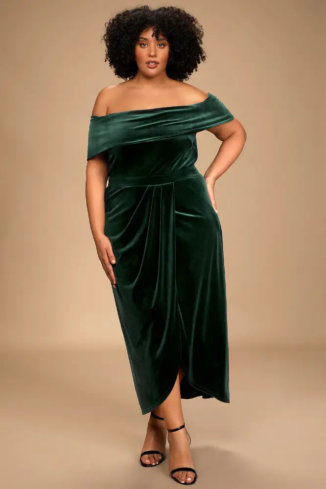 Wedding Guest Outfits for Curvy Ladies Green Off The Shoulder Maxi Dress 4